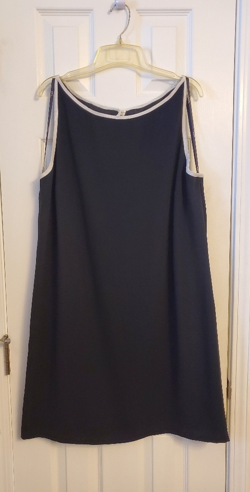 Woman's dress